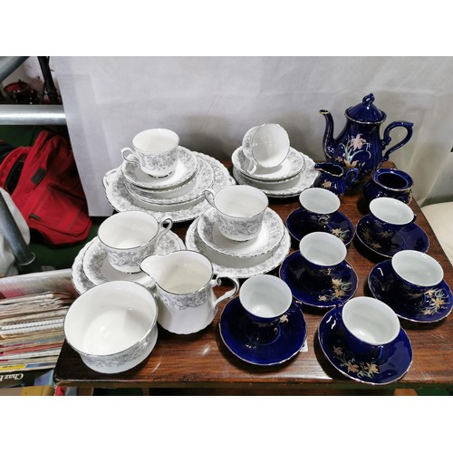 94 - 2x partial tea sets inc. oriental Japanese 15 piece set, inc a teapot. In a gilded blue floral glaze... 