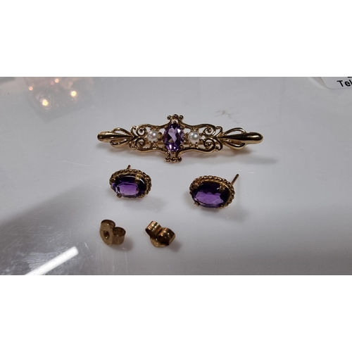 308 - Pretty 9ct gold matching jewellery set including a brooch with split seed pearls an oval amethyst to... 