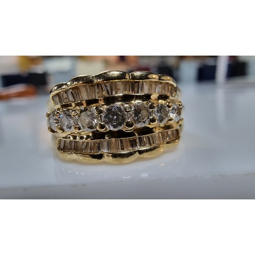 309 - 14ct Yellow Gold cluster diamond ring, with 41 Genuine Diamonds. With central set 7x Round Diamonds ... 