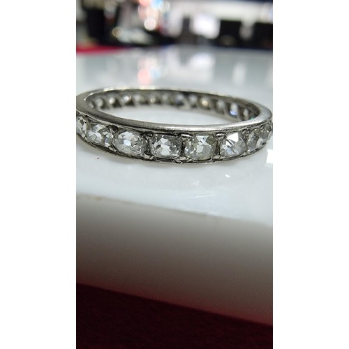 311 - Stunning antique Edwardian 1 carat Platinum diamond eternity ring featuring 25 old round cut natural... 