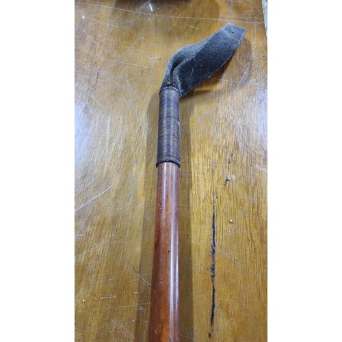 367 - Good antique Malacca riding crop by G & J Zair with antler handle and a buckle formed collar in exce... 