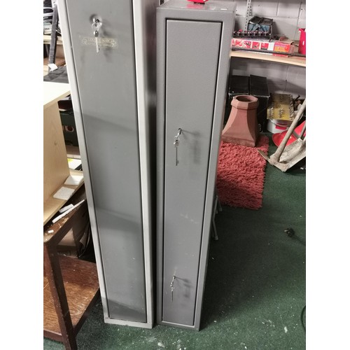 410 - 2x Lockable steel cabinets, 1 with a quantity of shooting accessories inc shellbelt, gun cleaning eq... 