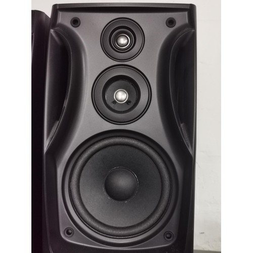 226 - Pair of Akia speakers, model SR690. Measures 40cm height and depth of 26cm