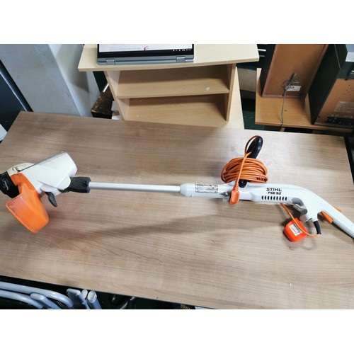 419 - Stihl FSE52 lawn strimmer, self feeder in good working condition