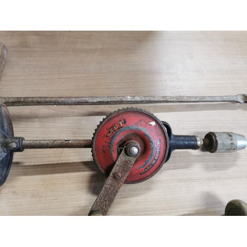 421 - Collection of 3x vintage tools inc 2x belly drills and hand held auger. Auger measures 69cm