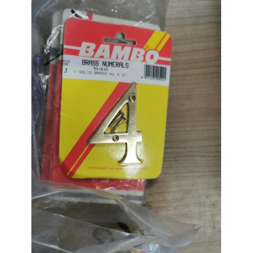 430 - Large quantity of new and sealed brass numbers by Bambo and Jaypac inc numbers 0,2,3,4,5,7, 9. Well ... 