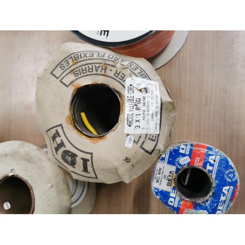 436 - 4x reels of flexible cord inc 1x 3 corflex 50 meter new and sealed cable along with a large quantity... 