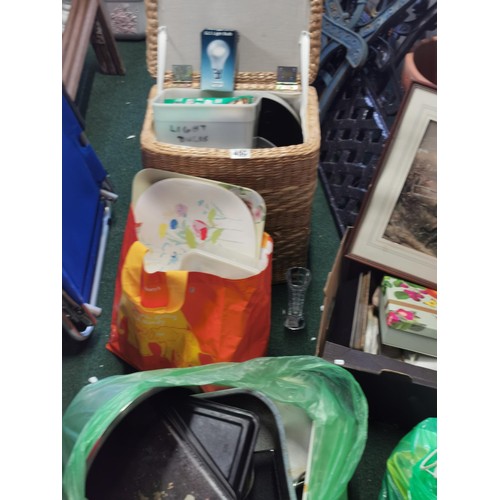 450 - 6x boxes and bags inc kitchenalia, steam irons, lamp shades, wicker laundry basket, lap trays etc