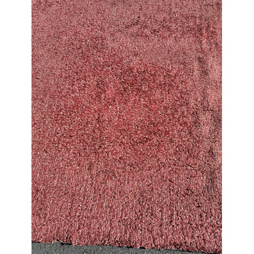 465 - Large hand made rug measuring 235cm x 177cm along with a Aztec rug, 2x roller blinds etc.