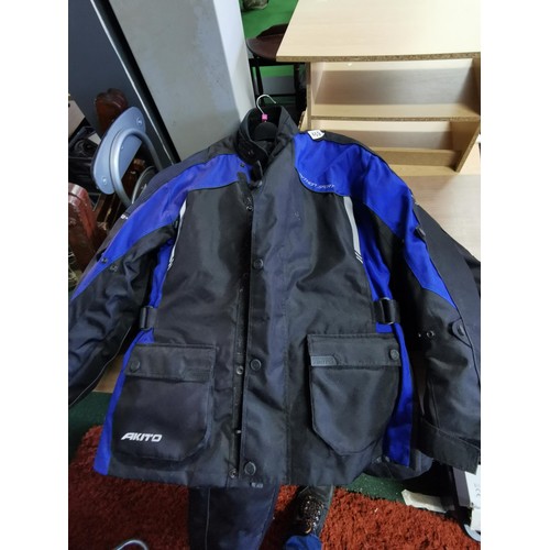 469 - Akito motorcycle jacket XL along with a matching pair of motorcycle trousers along with a Akito Pyth... 