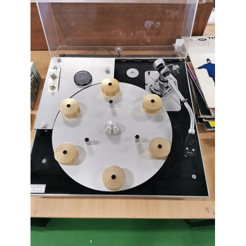 134 - J.A. Michell Transcriptor Hydraulic Reference Turntable, comes with a SME Cartridge, SME hydraulic w... 