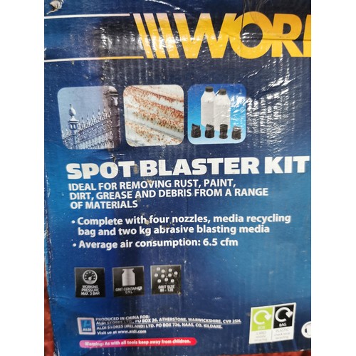 426 - New and sealed spot blaster kit along with a used spot blaster kit, both in good order