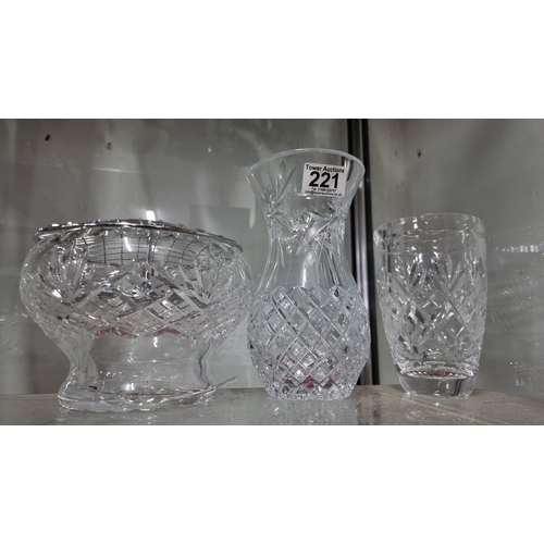 221 - 3x Babycham glasses along with 3x good quality crystal glass vases all in good order.