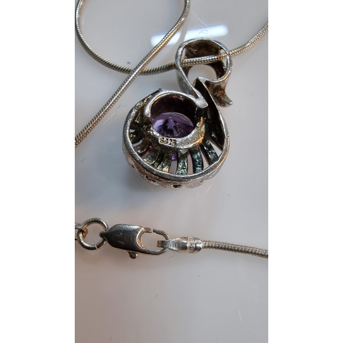 268 - Pretty 925 Silver swan formed pendant inset with large purple glass crystal stone. Set on 16