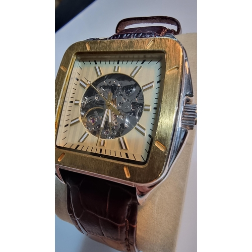 287 - Attractive vintage gents automatic wristwatch with square dial by master time. Visible automatic mov... 