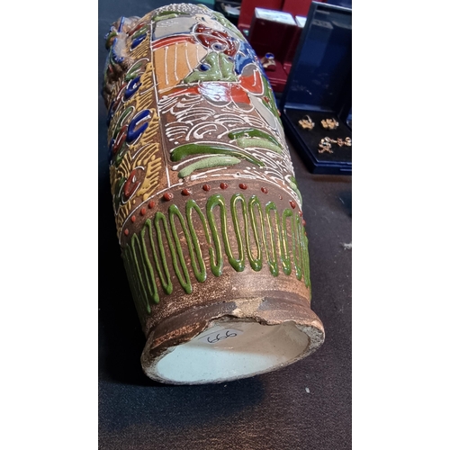 337 - Antique early Satsuma Japanese vase, hand painted with thick layered paint. Has a chip to the foot o... 