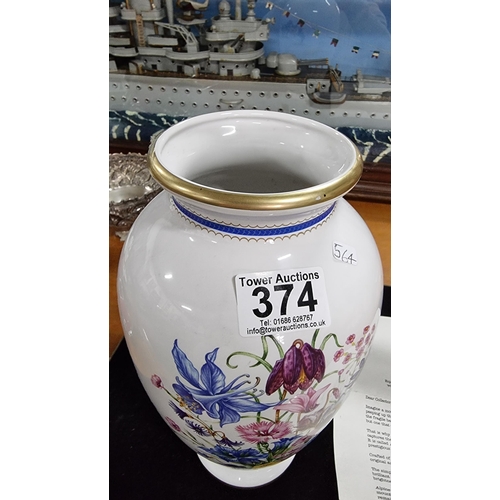 374 - Tall Franklin Mint Chelsea Flower Show Vase - Alpine Glory. In excellent condition. Measures height ... 