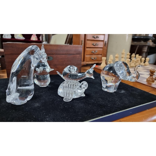 390 - Ultra rare set of Welsh Royal Crystal glass animal paperweight figures, discontinued some time ago a... 