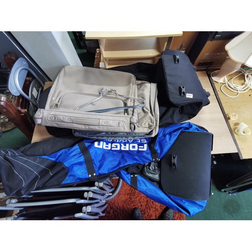 7 - 2x waterproof golf bag covers with wheels inserted, one by Forgan St. Andrews along with a pair of D... 