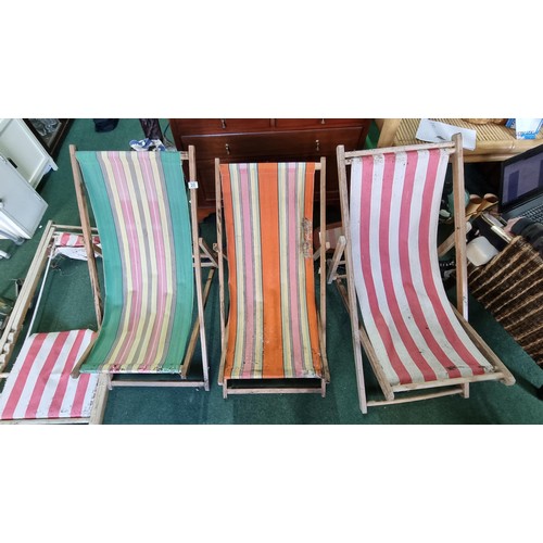 20 - Set of 4x retro 60's 70's wooden deck chairs one is A/F