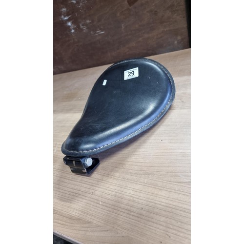 29 - Vintage good quality leather bike seat in good clean condition has a length of 31cm width 25cm