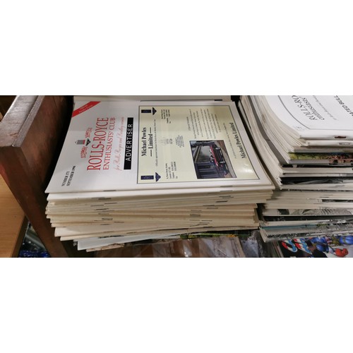 199 - Very large quantity of 300x Rolls Royce Enthusiasts Club Bulletin magazines dating from 1980s to the... 