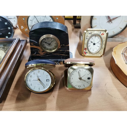 167 - Quantity of various vintage clocks inc Metamec, Smiths etc along with 2x travel clocks