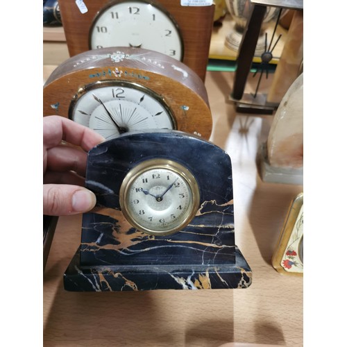 167 - Quantity of various vintage clocks inc Metamec, Smiths etc along with 2x travel clocks