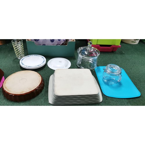 223 - Quantity of excellent quality ceramic baking dishes inc pie dish, glass cheese dome and pirex plates... 