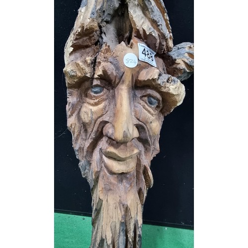 488 - Well carved man of the forest log face garden feature in good condition height 73cm width 26cm