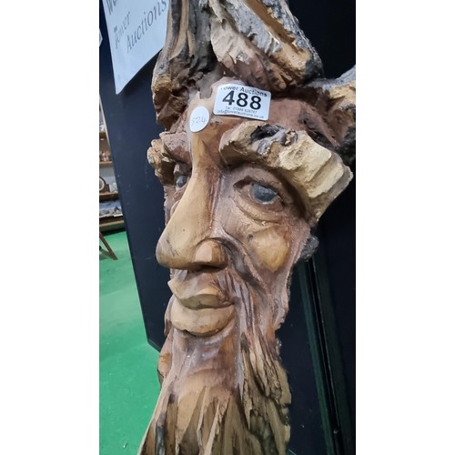 488 - Well carved man of the forest log face garden feature in good condition height 73cm width 26cm