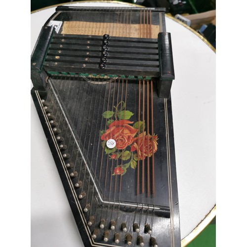 51 - Vintage autoharp by Accord-Zither in good condition just needs two strings replacing length of 46cm ... 