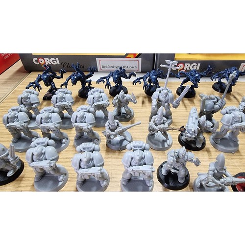 14 - Approx 41 plastic Warhammer fantasy game figures some are painted some are unpainted in good conditi... 