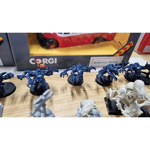 14 - Approx 41 plastic Warhammer fantasy game figures some are painted some are unpainted in good conditi... 