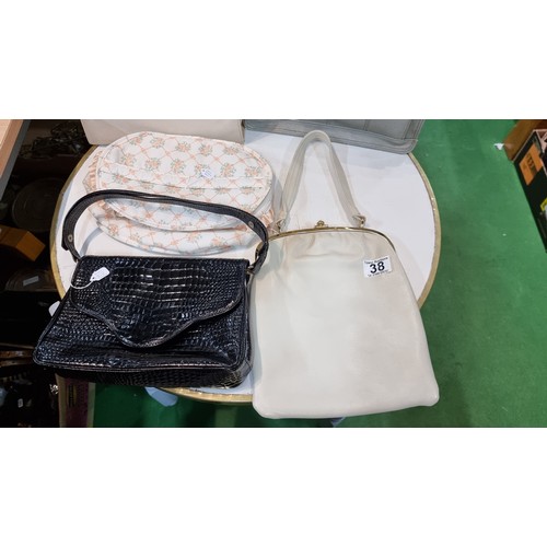 38 - Quantity of 5x various vintage handbags all in excellent clean looked after condition inc a Jane Shi... 