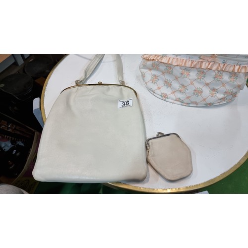 38 - Quantity of 5x various vintage handbags all in excellent clean looked after condition inc a Jane Shi... 