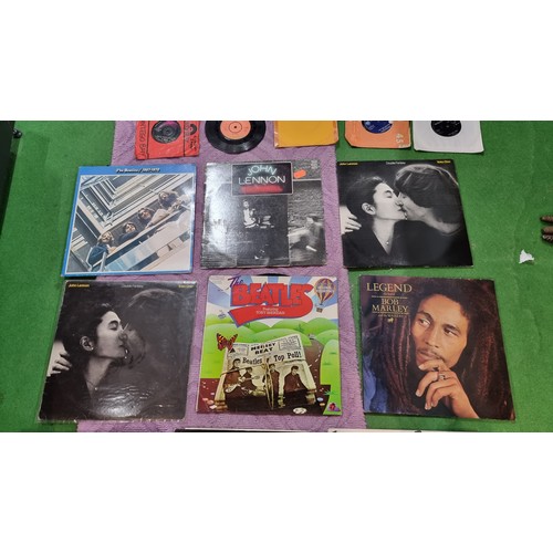 41 - Quantity of vinyl records and 45 single records inc good bands, Beetles John Lennon David Bowie Bob ... 