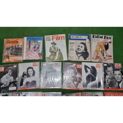 81 - Approx. 50x various vintage film related magazines inc Photoplay, Film Illustrated, Film Fun etc inc... 