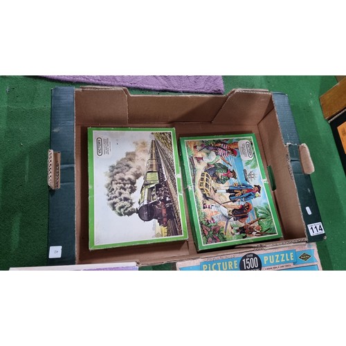 114 - Quantity of 12 various jigsaw puzzles inc a large 3000 piece puzzle along with a children's vintage ... 