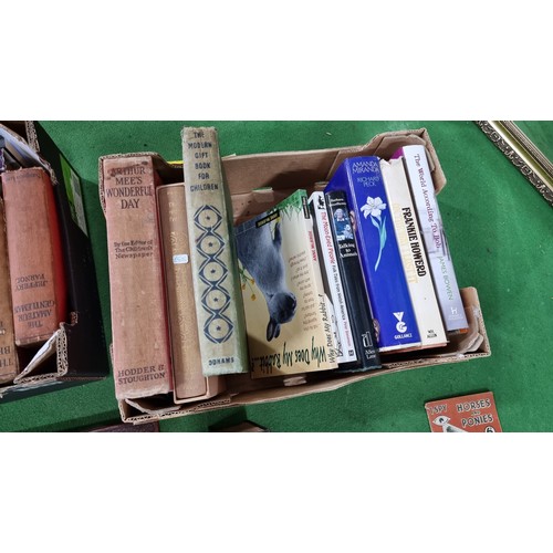 126 - 2x boxes of various vintage books inc 9x books by Jeffery Farnol and a quantity of vintage I Spy boo... 