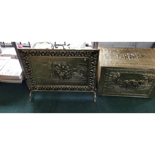 529 - Very ornate vintage brass embossed fire screen & log box, with intricate details.