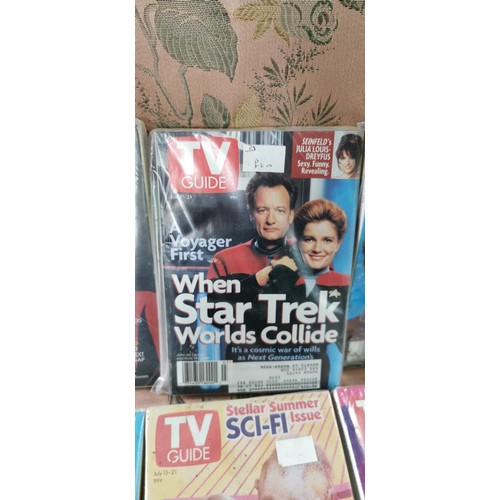 252 - Qty of vintage TV Guide books mostly on Star Trek.