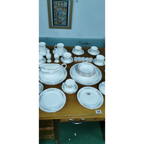 129 - 65 piece comprehensive Mayfair china dinner  / tea set in good order comes with two different napkin... 