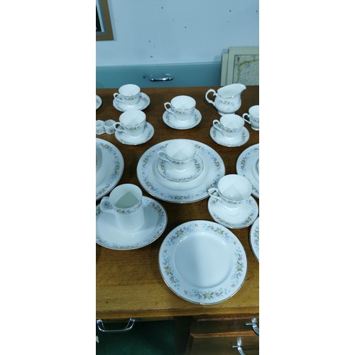 129 - 65 piece comprehensive Mayfair china dinner  / tea set in good order comes with two different napkin... 