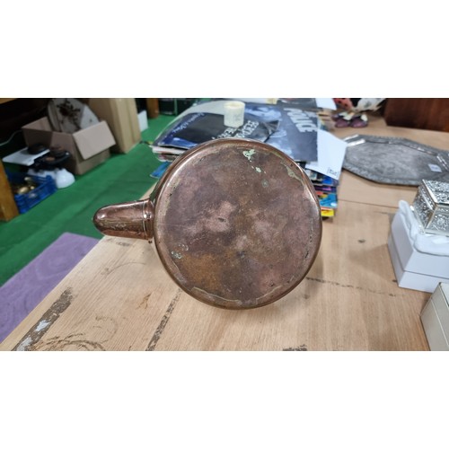 30 - Large antique copper kettle in good condition with a brass handle height of 32cm length 33cm with sp... 