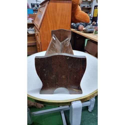 61 - Vintage wooden ship tv lamp along with a solid oak book trough in good order height of boat 60cm len... 