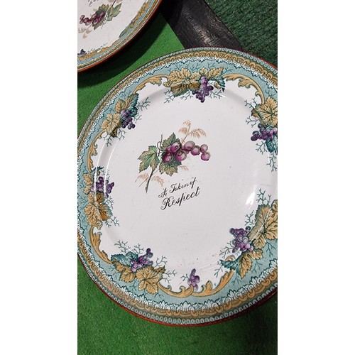 74 - Quantity of 23x good collectable plates inc a set of six Johnson Bros Old British castle plates, set... 