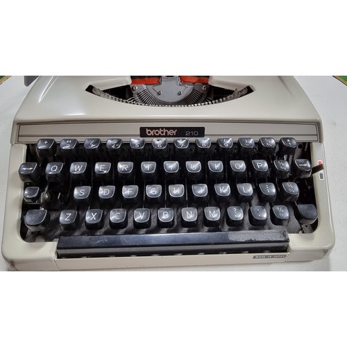 80 - Cased Brother 210 typewriter in good condition