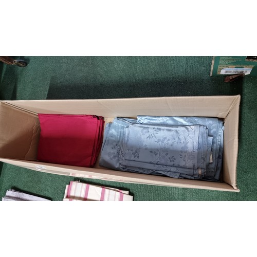 81 - Box containing a quantity of various curtains all in good clean condition