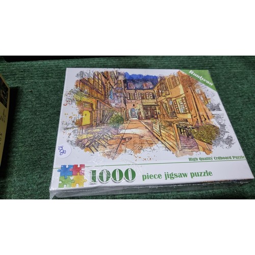 83 - Large quantity of various jigsaw puzzles 2 are new and sealed